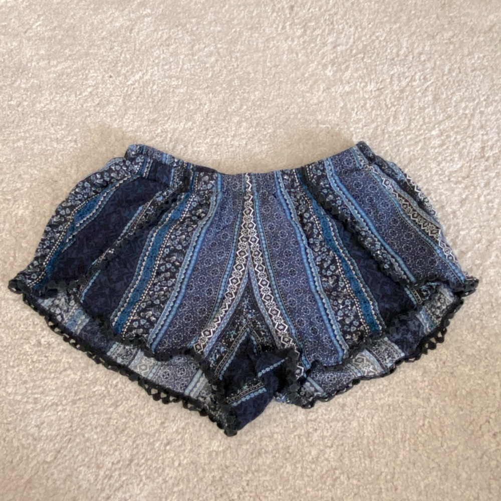 Full Tilt pull-on shorts